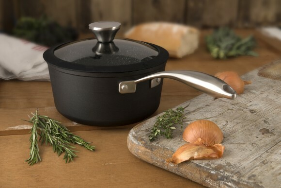 Shooting Amazon-ready Lifestyle Product Photography for World Kitchen Cookware. Photography Firm