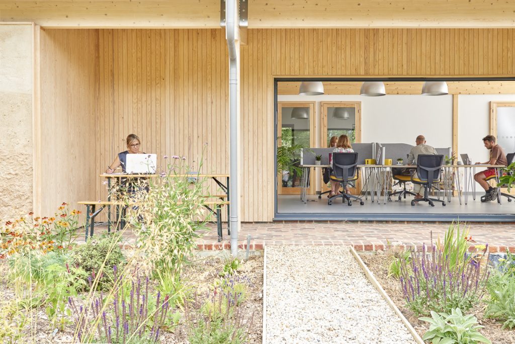 Case Study: Spithurst Hub Photography Firm Case Study: Spithurst Hub Photography Firm